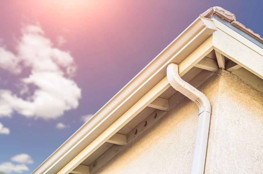 What are Seamless Gutters?